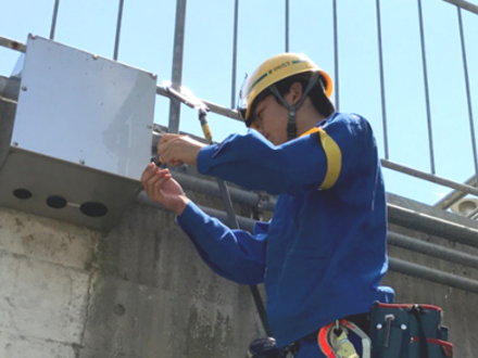 無資格の現場経験スタッフ