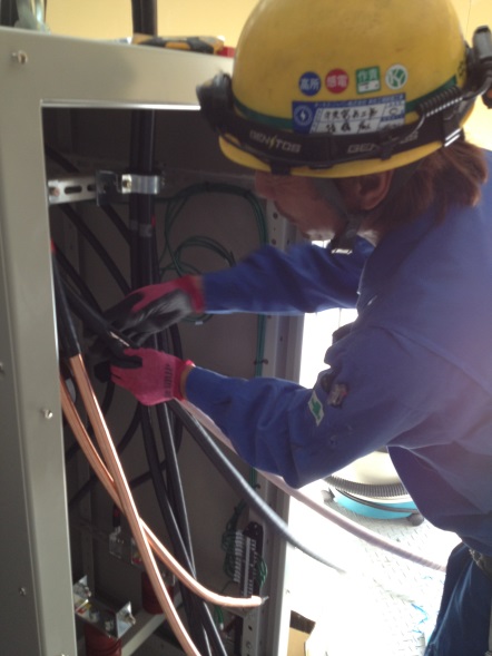 高圧ケーブル端末作業																	 																	 																	 																	