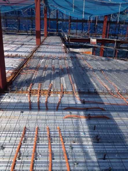 コンクリートスラブ内配管																	 																	 																	 																	