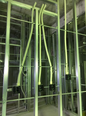 軽量間仕切り壁　配管																	 																	 																	 																	